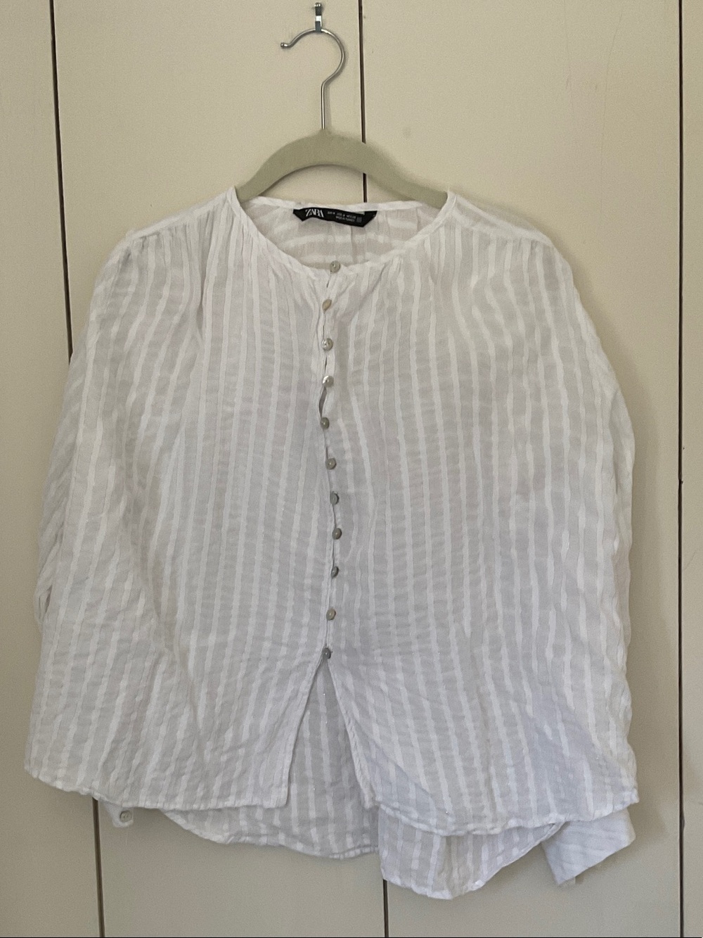 Zara White Silver Metallic Thread Striped  Lightweight Gauzy Cotton Blouse  Sz M